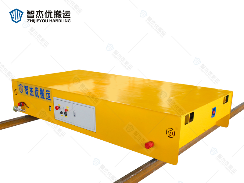 CQ-10T 牽引軌道車